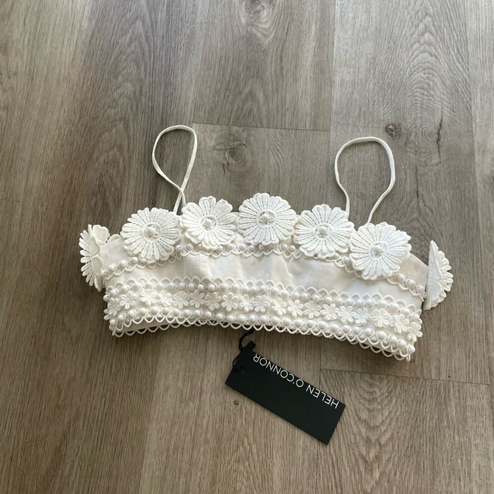 Helen O' Connor Dahlia White Floral Applique 3D flowers beaded lace crop top new
